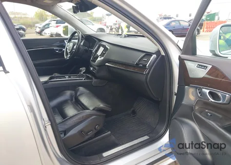 2017 Volvo Xc90 T6 Momentum z USA, uszkodzony, nr VIN YV4A22PKXH1177174